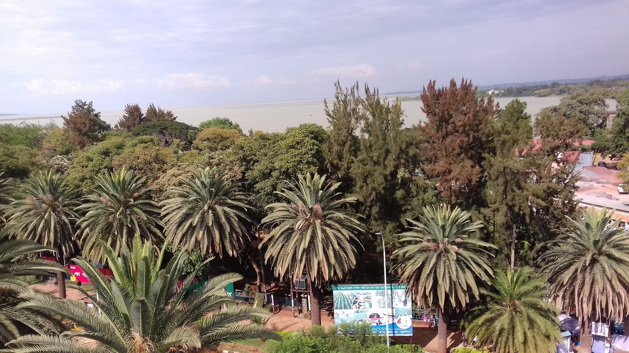 Lakemark Hotel And Tour Service Bahir Dar Exterior photo